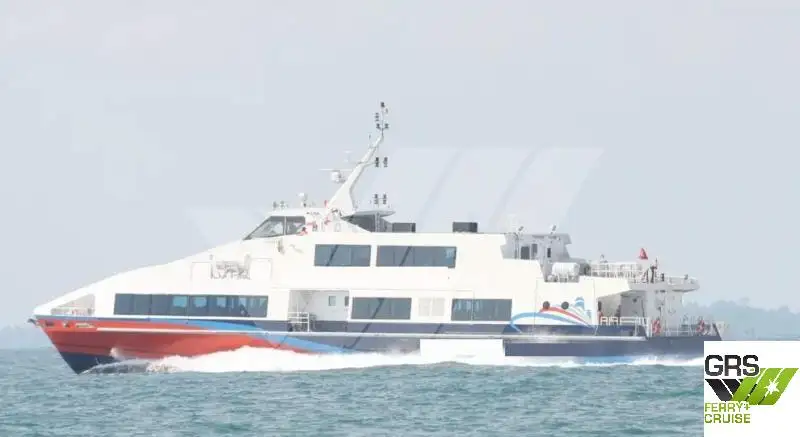 Kapal penumpang untuk dijual