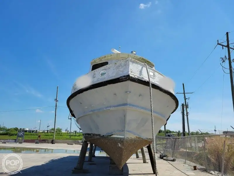 Kapal anak kapal untuk dijual