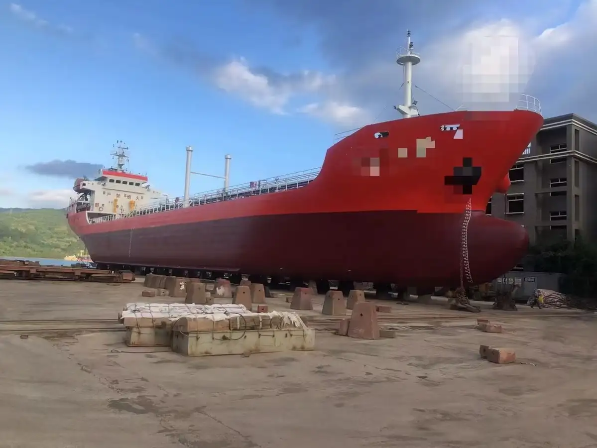 Kapal tangki untuk dijual