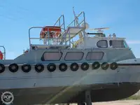 Kapal anak kapal untuk dijual