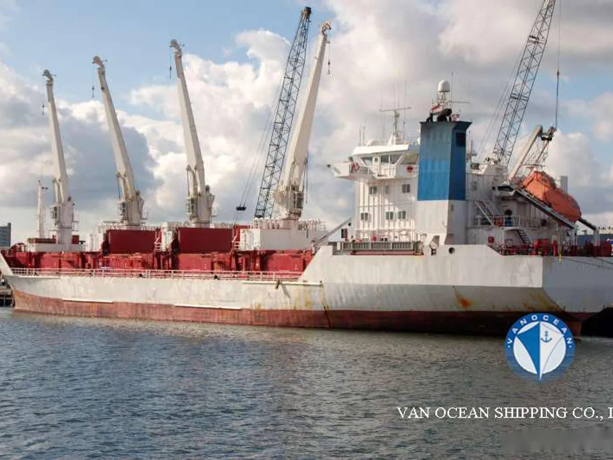 Kapal peti sejuk untuk dijual