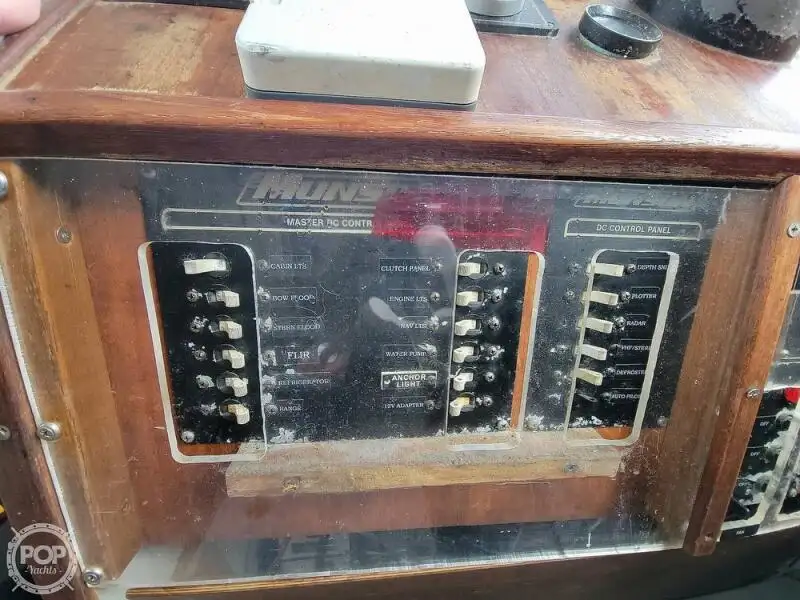 Kapal penyelamat untuk dijual