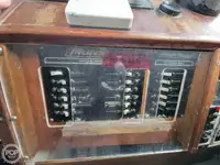 Kapal penyelamat untuk dijual