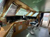 Kapal layar untuk dijual
