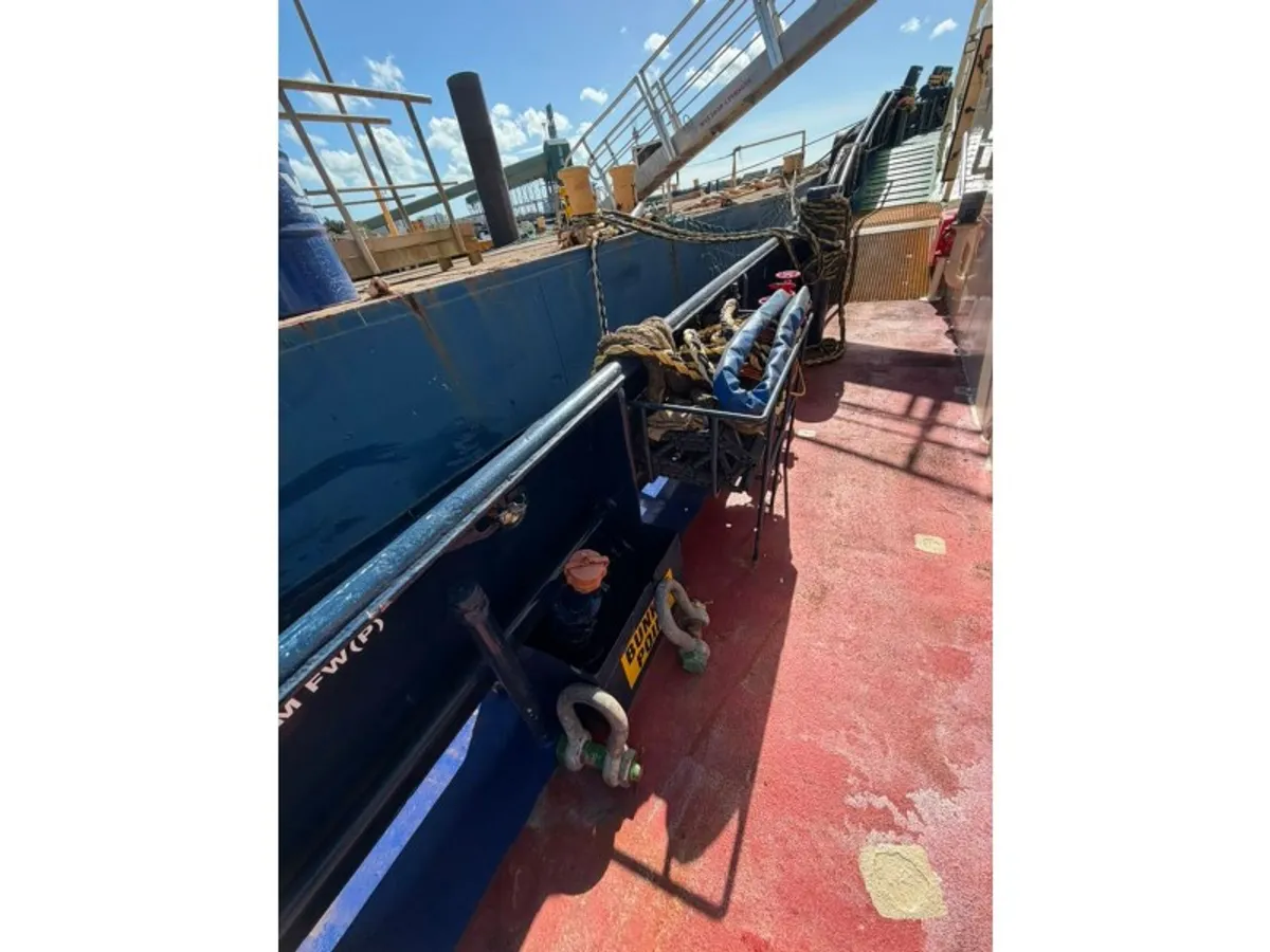 Kapal tunda untuk dijual