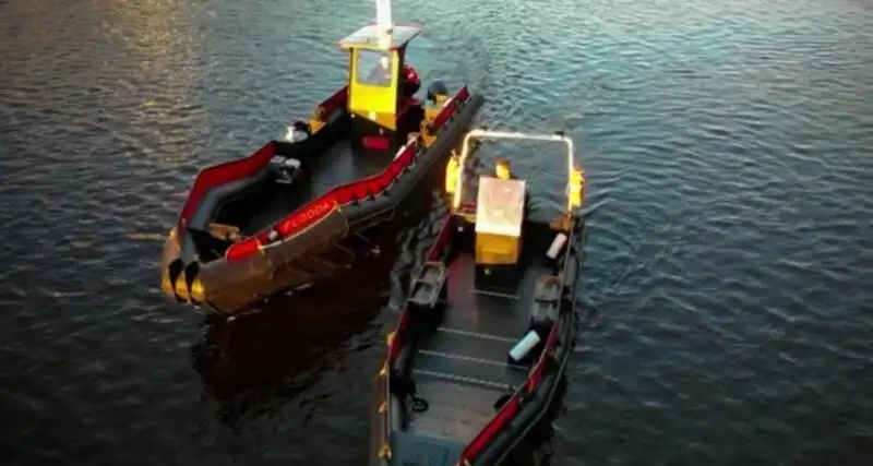 Kapal getah kaku untuk dijual
