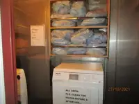 Kapal peti sejuk untuk dijual