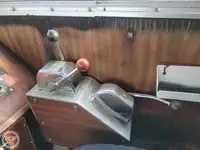 Kapal penyelamat untuk dijual