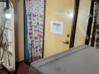 Kapal tinjauan untuk dijual
