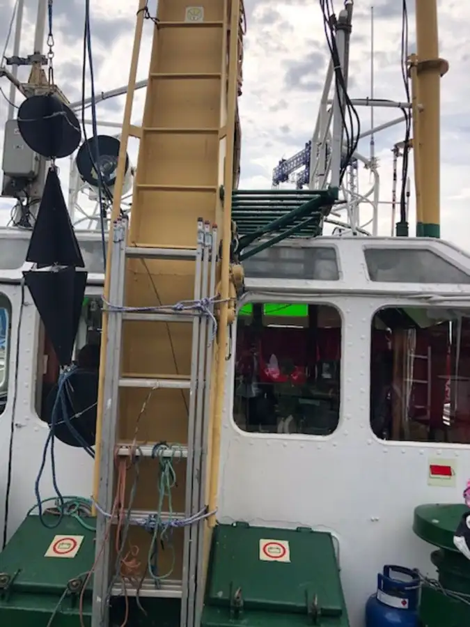 Kapal tunda untuk dijual