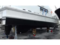 Kapal anak kapal untuk dijual