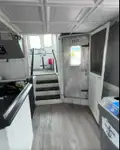 Kapal penyelamat untuk dijual
