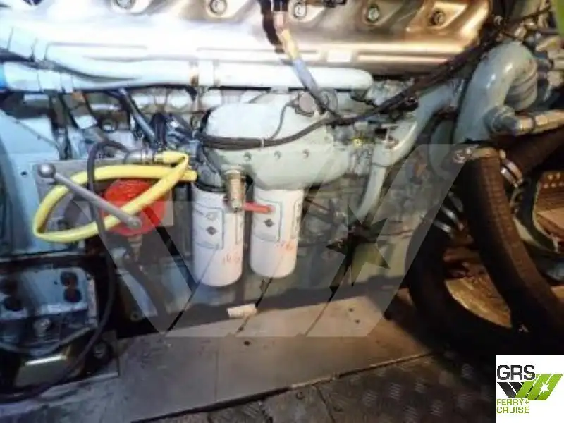 Kapal feri untuk dijual