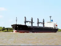 Kapal pengangkut pukal untuk dijual