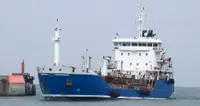 Oil/Chemical tanker untuk jualan