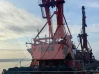 Kapal kren untuk dijual
