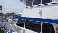 Kapal feri untuk jualan