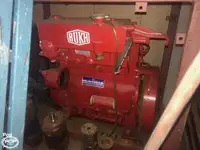 Kapal penyelamat untuk dijual