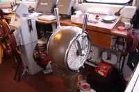 Kapal pelayaran untuk dijual