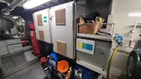 Kapal bekalan untuk dijual