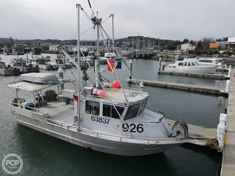 Kapal penyelamat untuk dijual