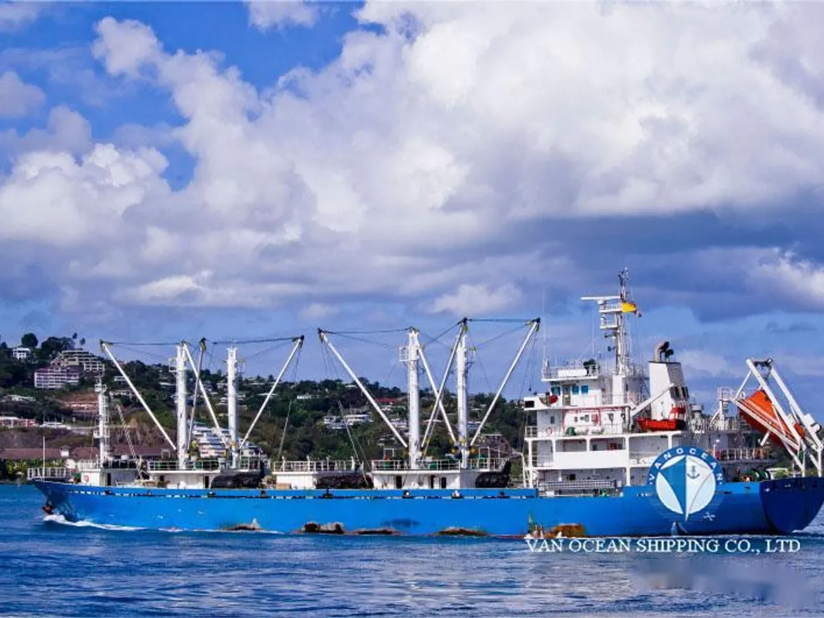 Kapal peti sejuk untuk dijual