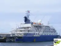Kapal pelayaran untuk dijual