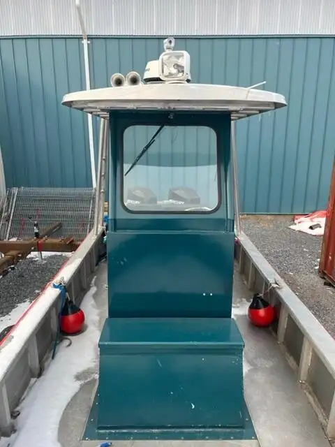 Kapal kerja untuk dijual
