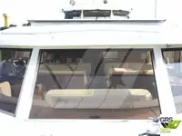 Kapal pelayaran untuk dijual