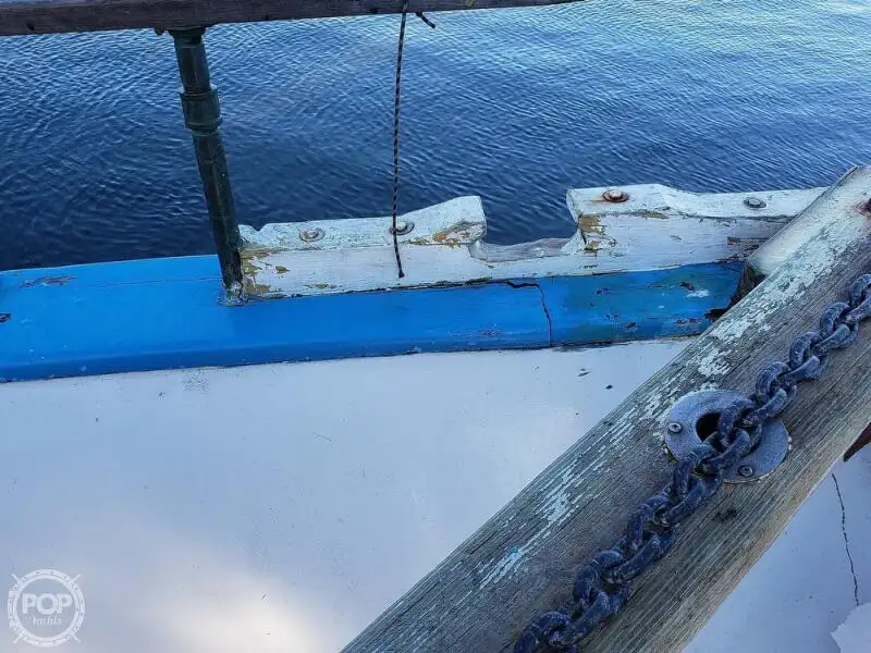 Kapal feri untuk dijual
