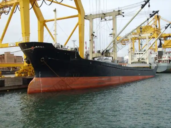 Kapal pengangkut pukal untuk dijual