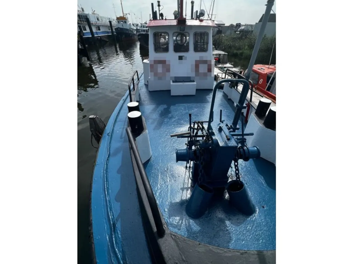 Kapal rondaan untuk dijual