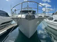 Kapal penyelidik untuk dijual