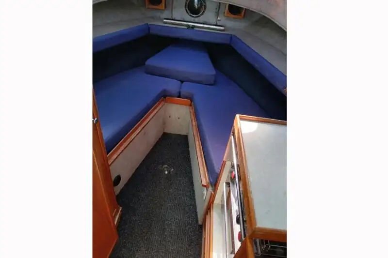 Kapal kerja untuk dijual