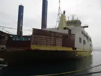 Kapal feri untuk jualan