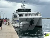Kapal penumpang untuk dijual