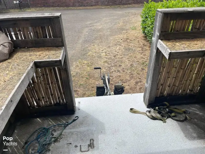 Kapal layar untuk dijual