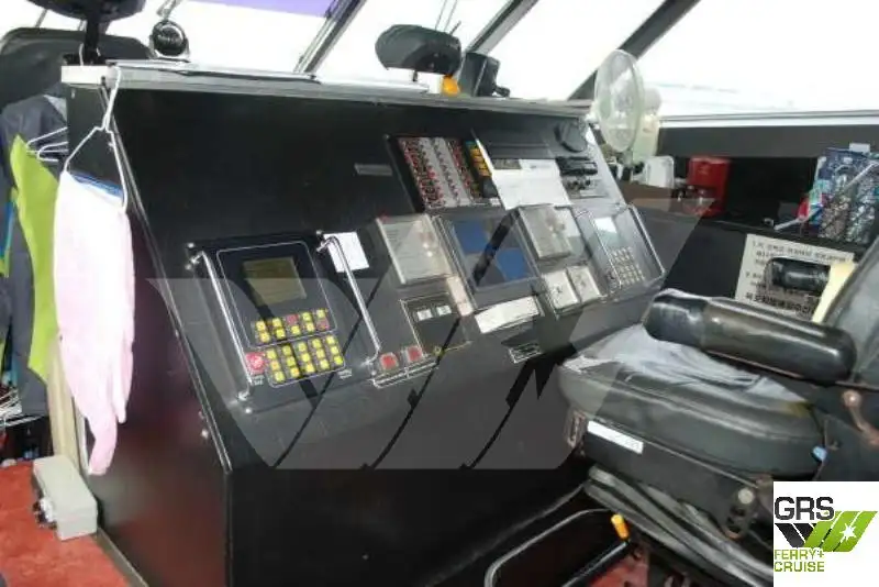 Kapal pelayaran untuk dijual
