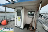 Kapal kerja untuk dijual