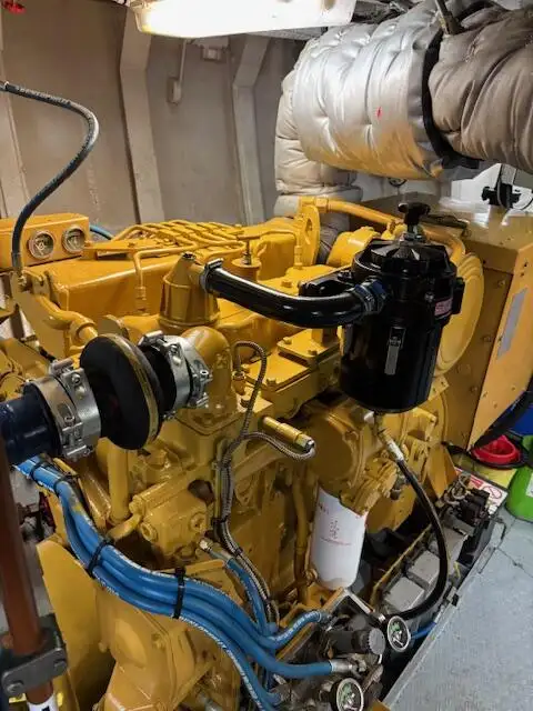 Kapal kerja untuk dijual