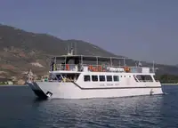 Kapal layar untuk dijual