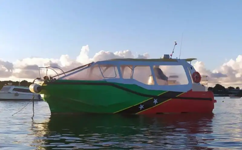 Kapal feri untuk dijual