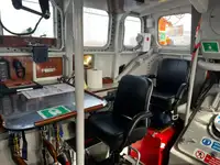 Kapal anak kapal untuk dijual