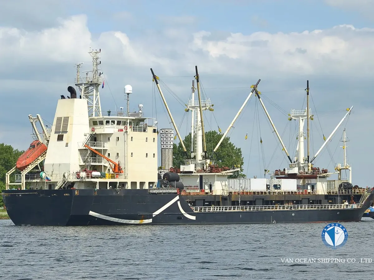 Kapal peti sejuk untuk dijual