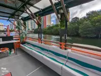 Kapal pelayaran untuk dijual