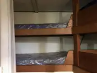 Kapal bekalan untuk dijual