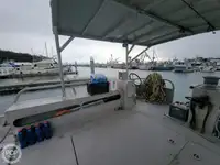 Kapal penyelamat untuk dijual