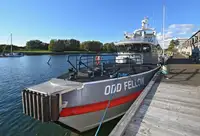 Kapal anak kapal untuk dijual