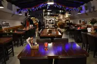 Kapal restoran untuk dijual
