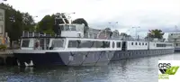 Kapal pelayaran untuk dijual